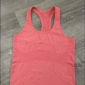 Lululemon Swiftly Tech Tank
